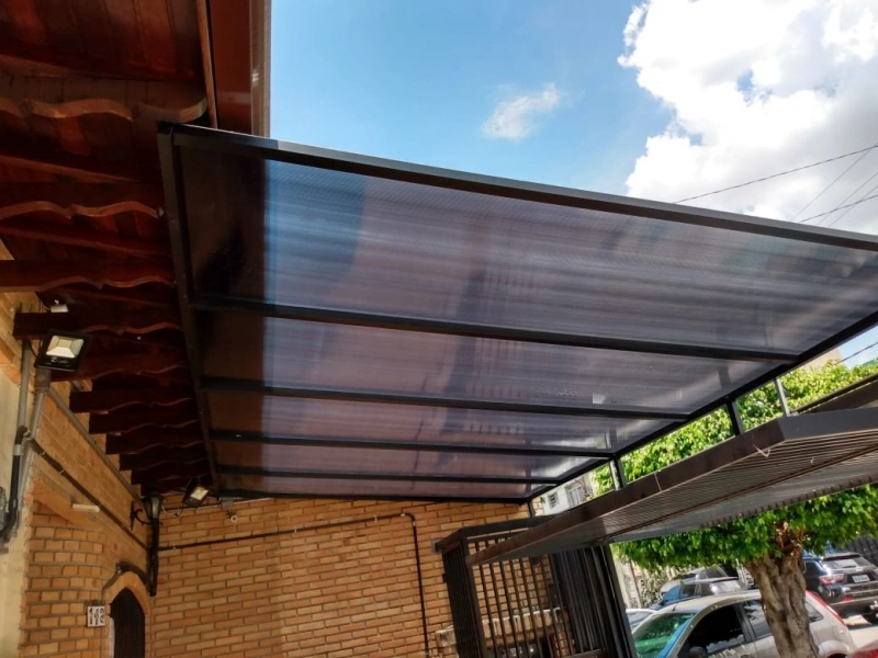 Cobertura para estacionamento de carros