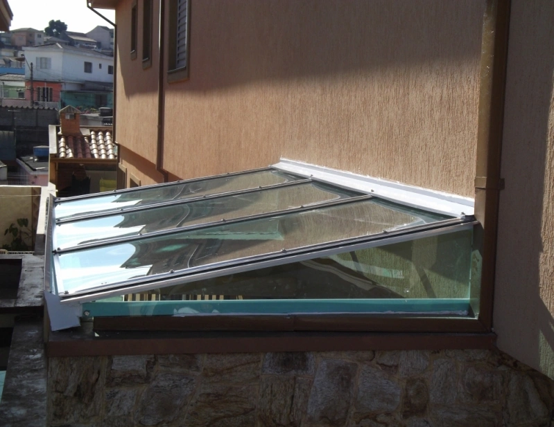 Cobertura de policarbonato transparente