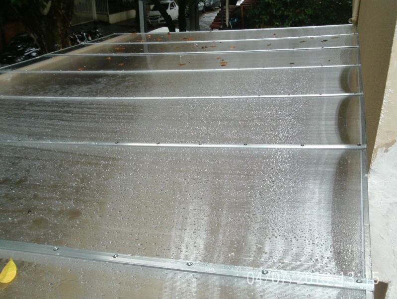 Toldo de lona retrátil