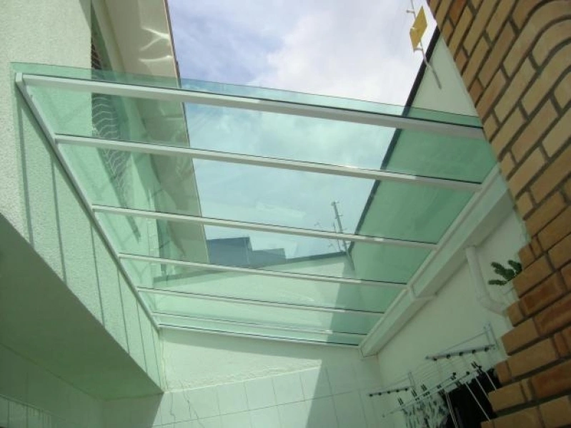 Toldo retrátil para quintal